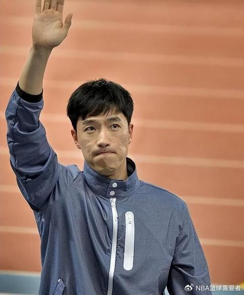 回应刘翔？张国伟：别断了贫穷孩子的路，不会自己花钱练体育